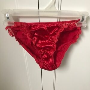 Vintage Victoria’s Secret Second Skin Satin Lace Bikini  2002 Small Red NWOT